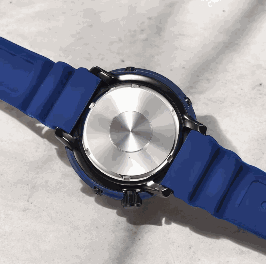 Seiko Mod Tuna Case automatic watch with robust 316L stainless steel and sapphire glass