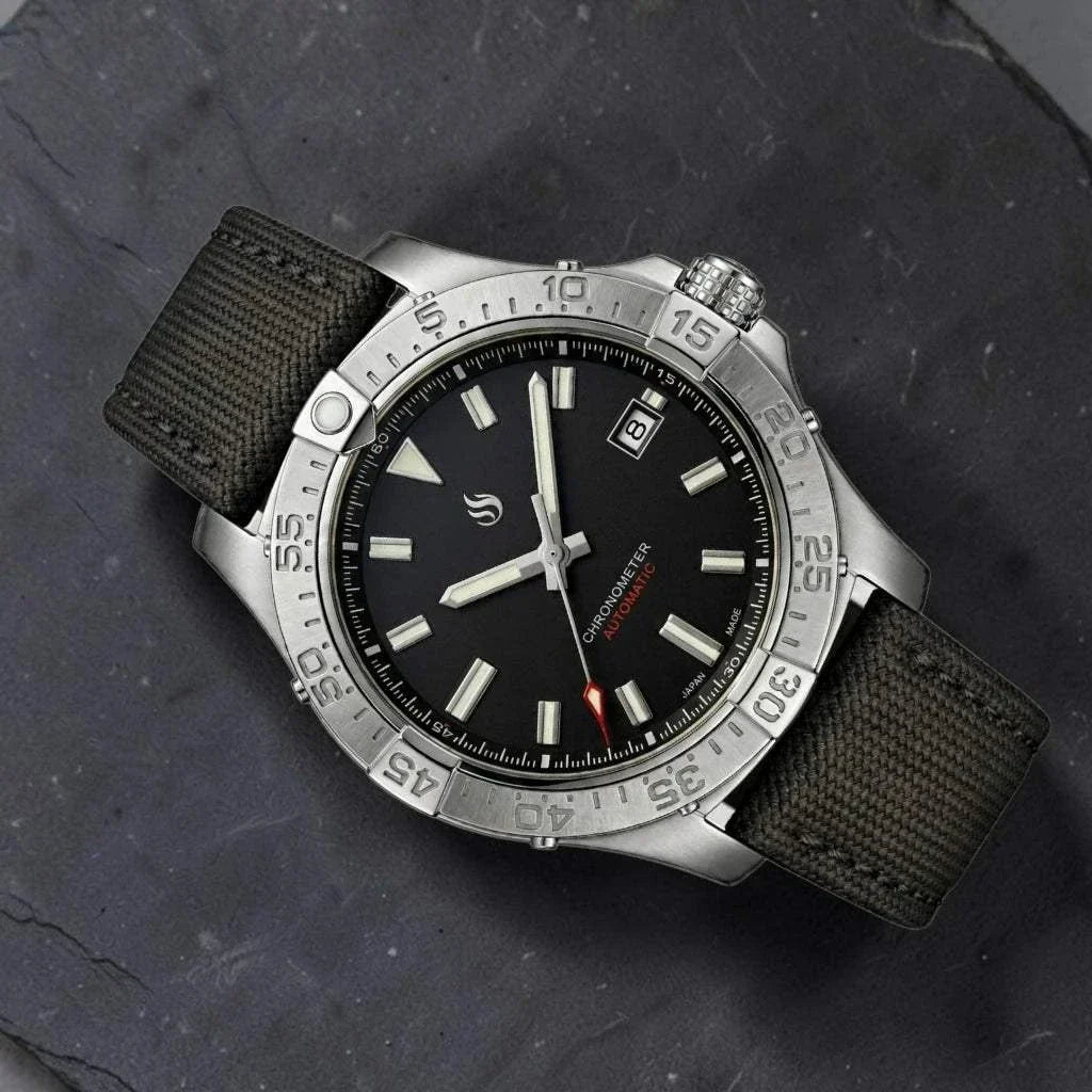 Seiko Mod Avenger 42 mm Black Dial Diver Mod watch at Modtime Creations