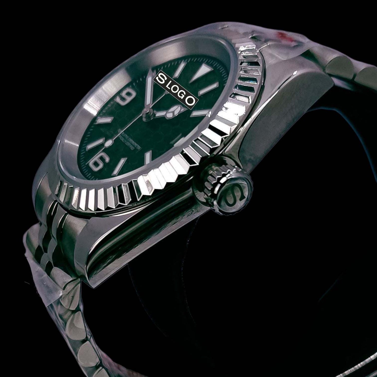 Seiko Mod Datejust aka SeikJust Date Window Silver Green Dial Mod - Modtime