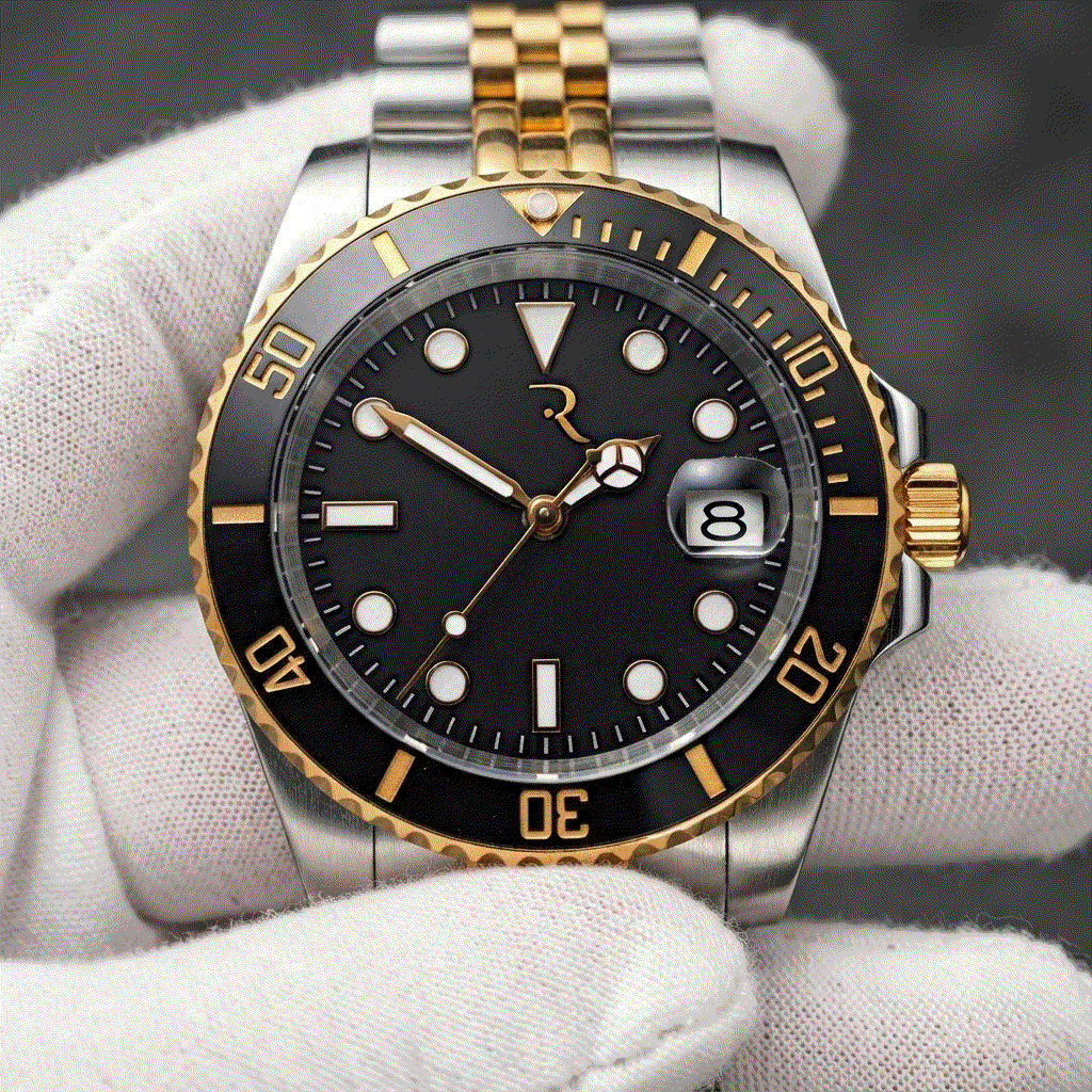 Submariner  Black Gold luxury Seiko Mod diver watch with 40mm black gold case and sapphire crystal