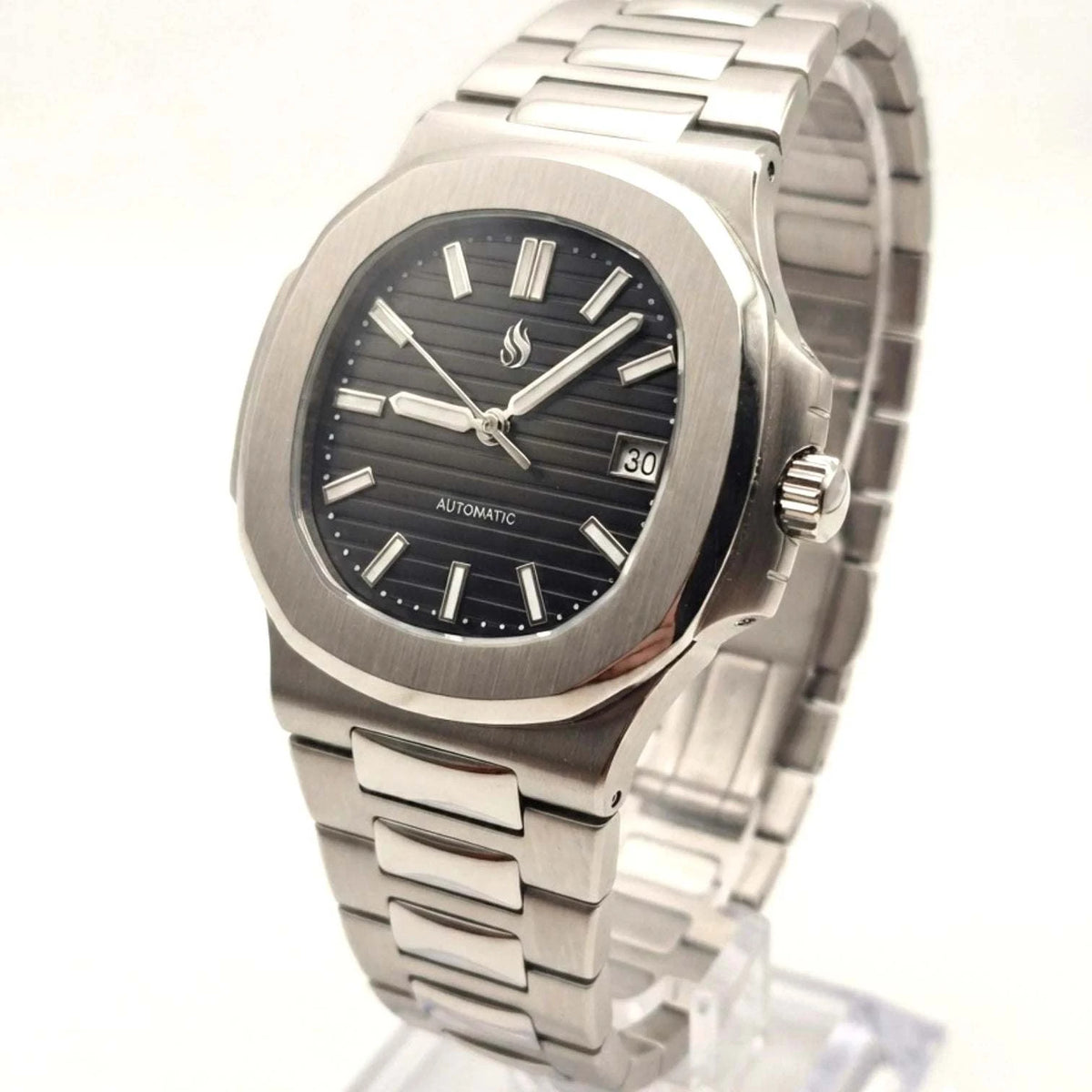 Seiko Mod Nautilus Series Stainless Steel watch with NH35 automatic movement and sapphire crystal by Modtime Creations