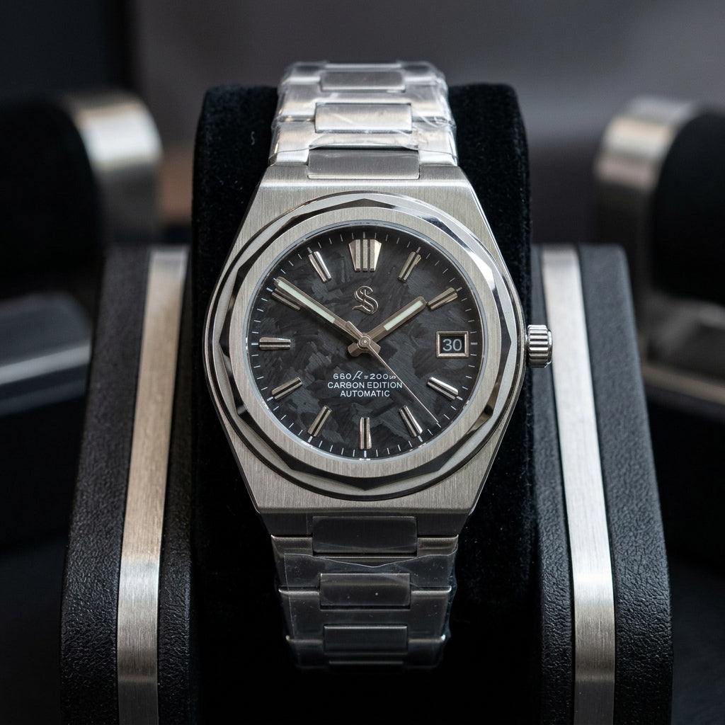 Seiko Mod Carbon Fiber Dial luxury 40mm Modtime diver watch with stainless steel case and sapphire crystal