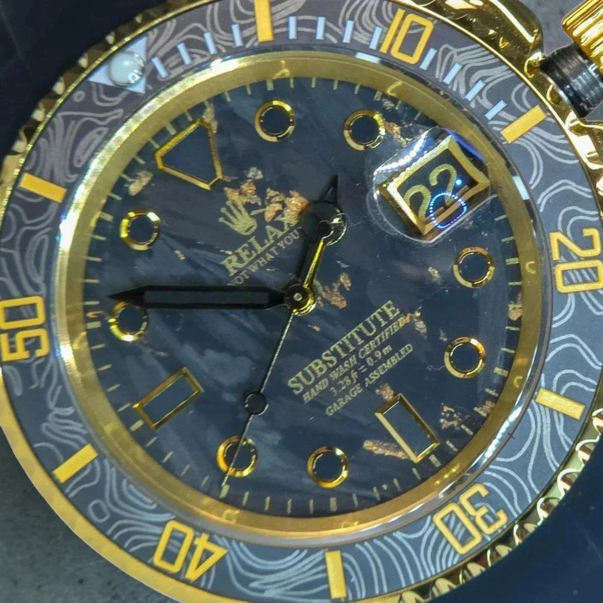 Seiko Mod Submariner Carbon Fiber Gold Black Dial at modtime creations
