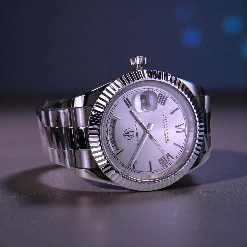 Modded Seiko Day & Date watch with silver white dial from Modtime Creations