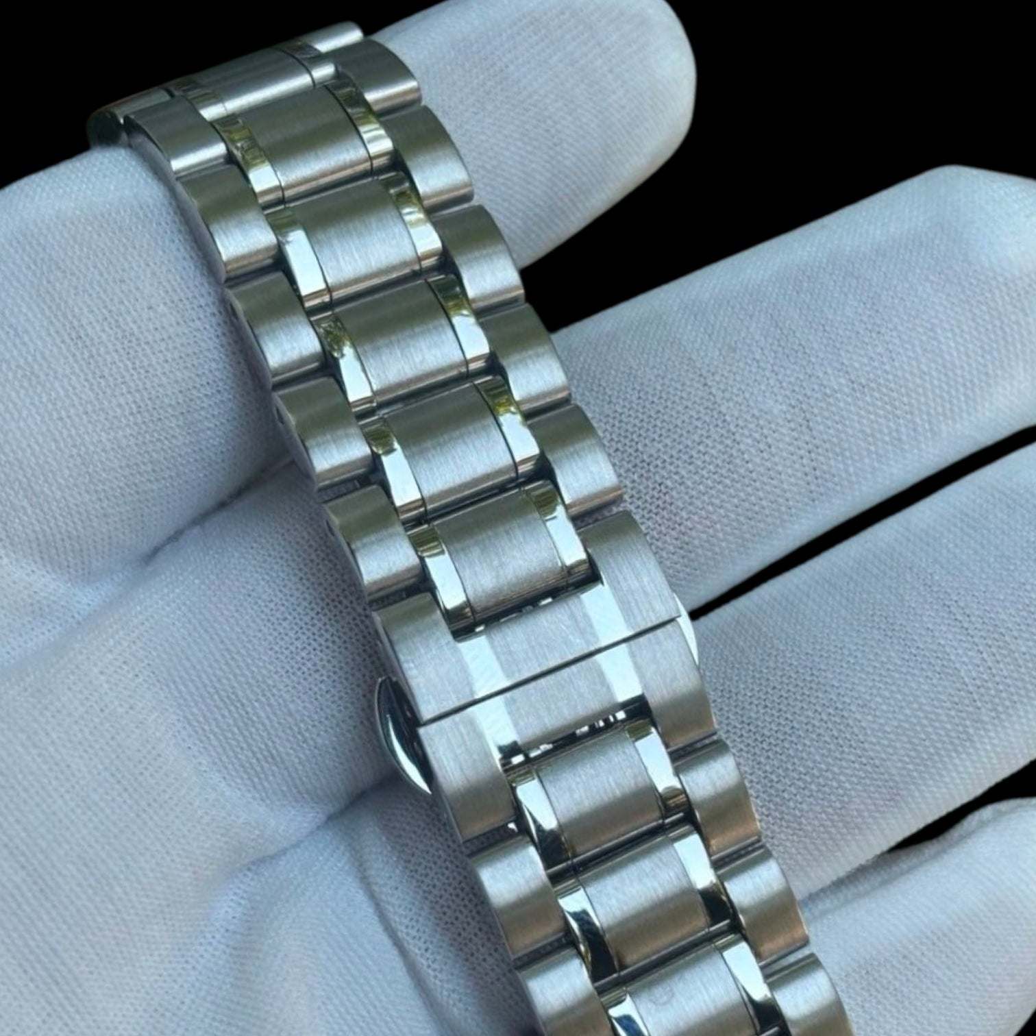 Modded Grand Automatic Homage - White Dial - Timeless - MODTIME