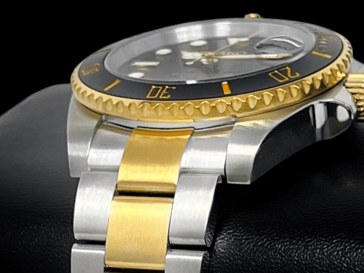MODTIME SeikMariner two-tone black and gold diver watch with stainless steel bracelet and ceramic bezel