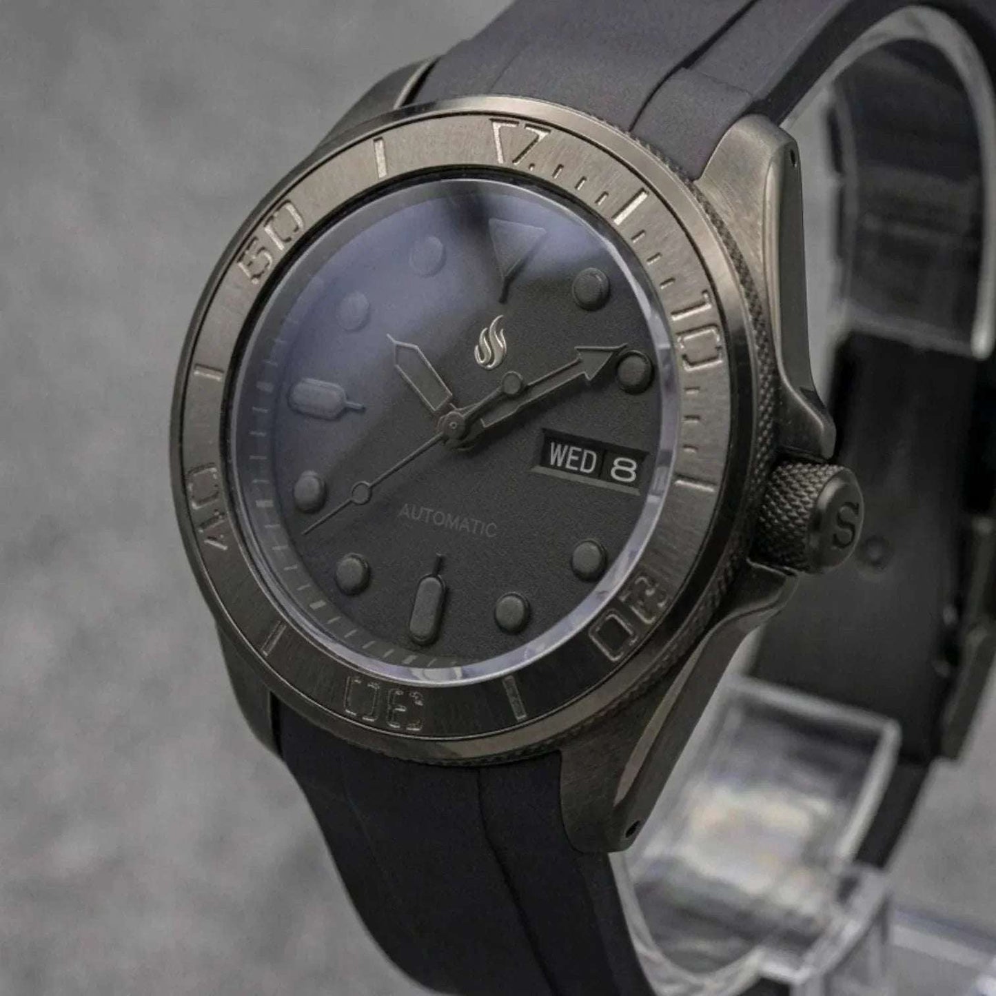 MODTIME Seiko Mod King Samurai Beast stealth diver watch with black ceramic bezel, stainless steel case, and rubber strap.