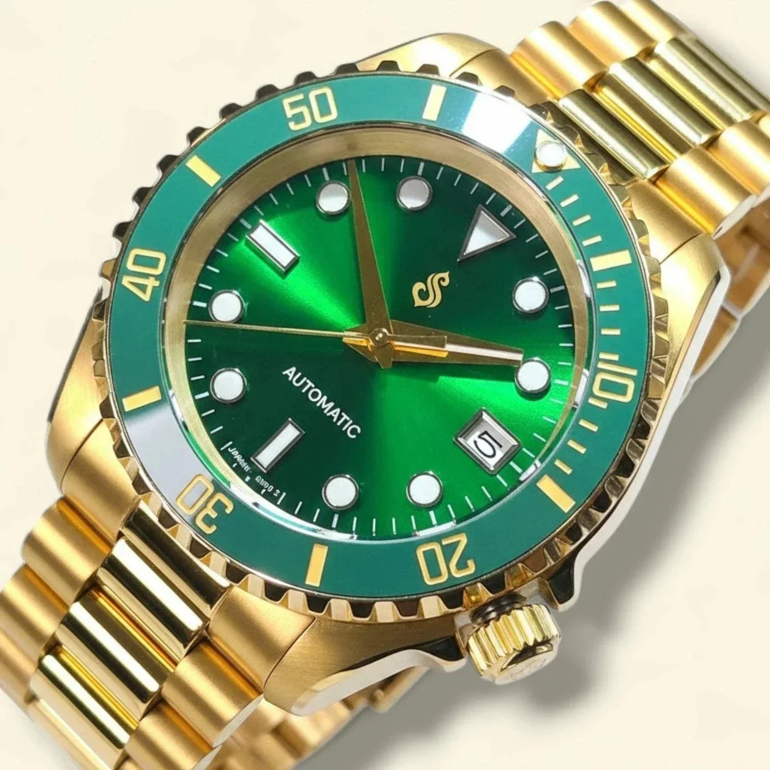 Seiko Mod Submariner Green Gold luxury diver watch with NH35 automatic movement and sapphire crystal