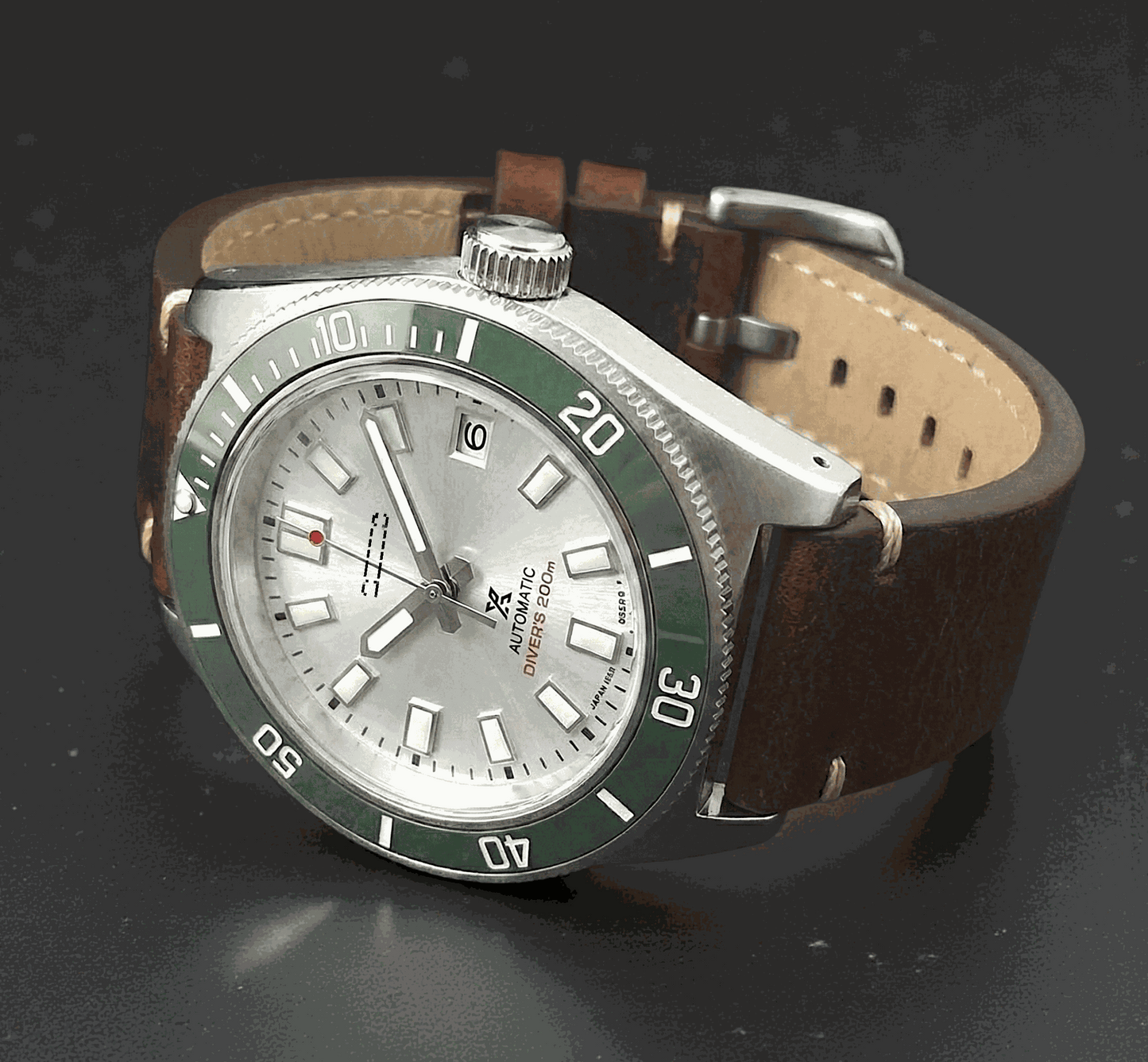 SeikMariner Green White Diver Vintage Mod - Modtime