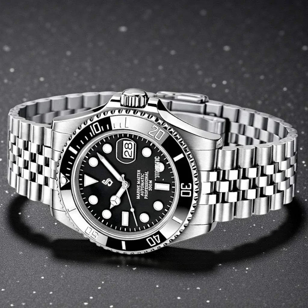 Seikmariner Midnight Black luxury modded Seiko diver watch with NH35 automatic movement and sapphire crystal