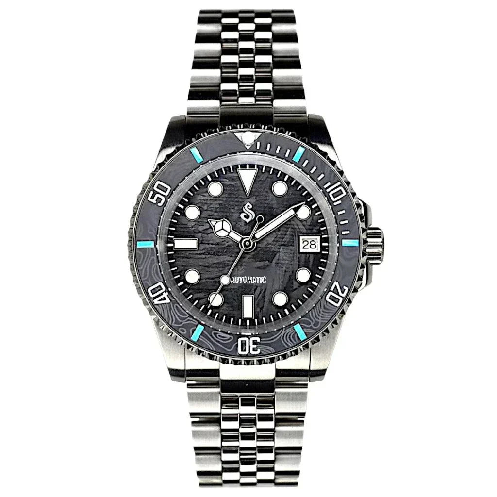 SeikMariner 40mm Carbon Fiber Dial Stealth Diver watch with Japanese NH35 automatic movement and sapphire crystal by Modtime Creations