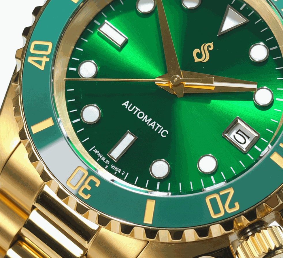 Seiko Mod Submariner Green Gold luxury diver watch with NH35 automatic movement and sapphire crystal