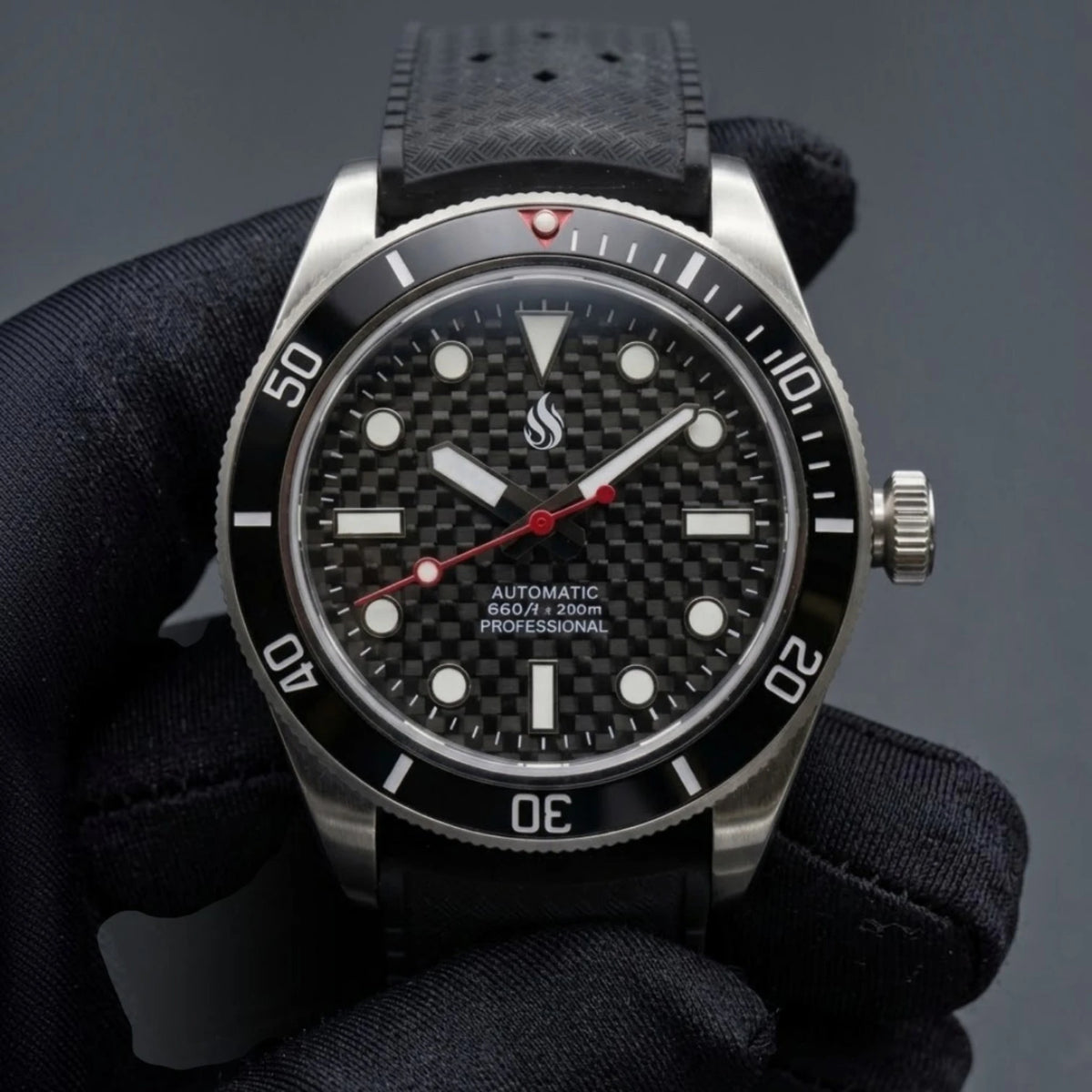 SeikMariner Black 3D Carbon Fiber Diver Vintage Mod Watch - Modtime Creations