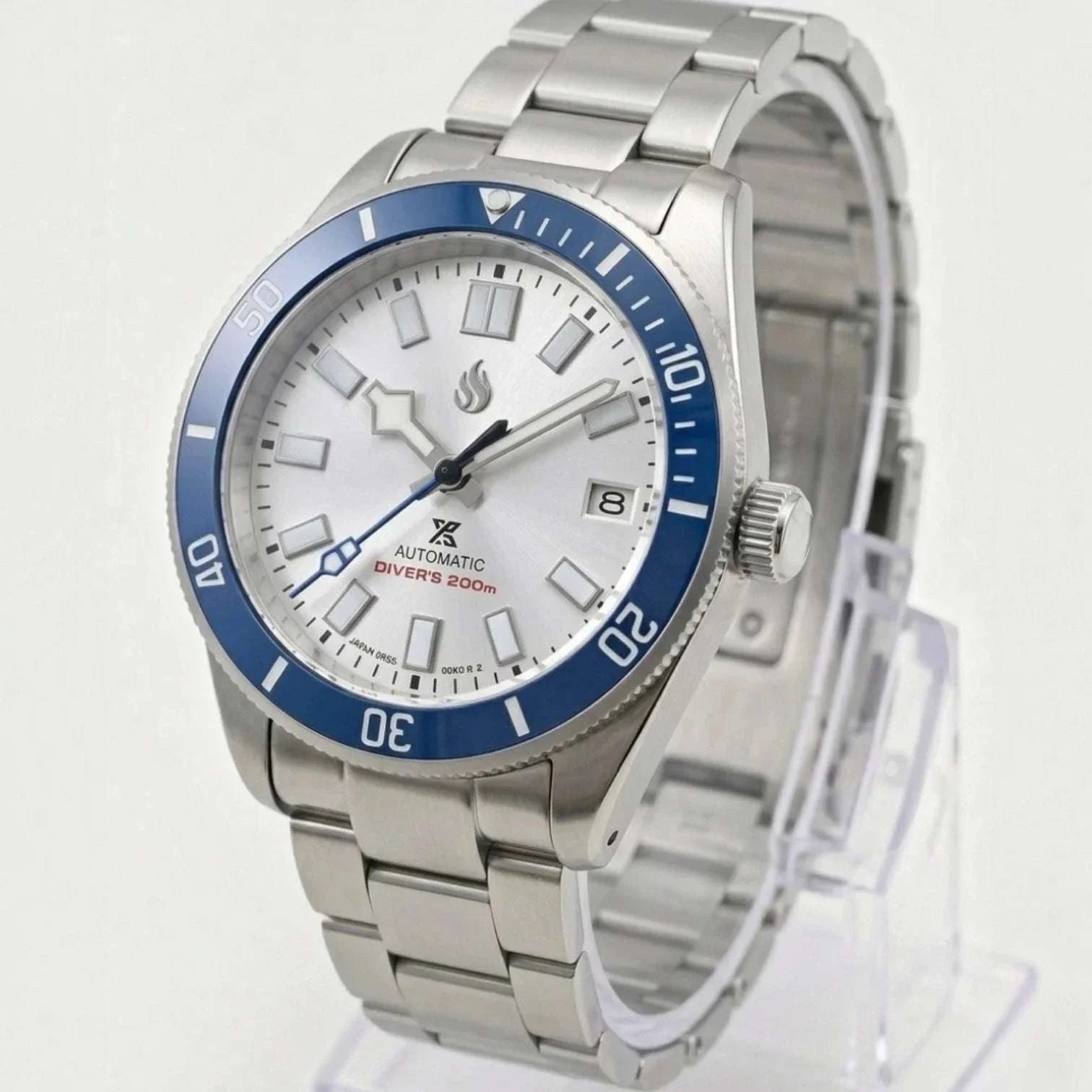 Seiko Mod watches Tudor Pelagos submariner fusion with Blue Bezel and white dial built by Modtime Creations 