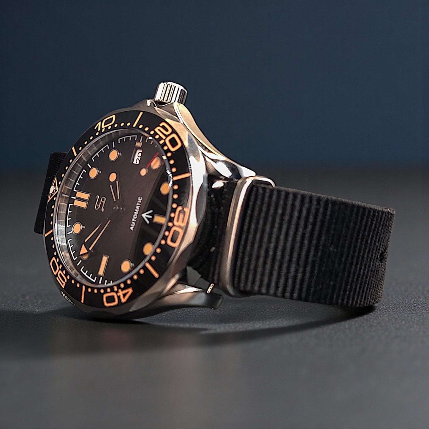 Master 007 Homage Black Dial Mod: Dive into Classic Style