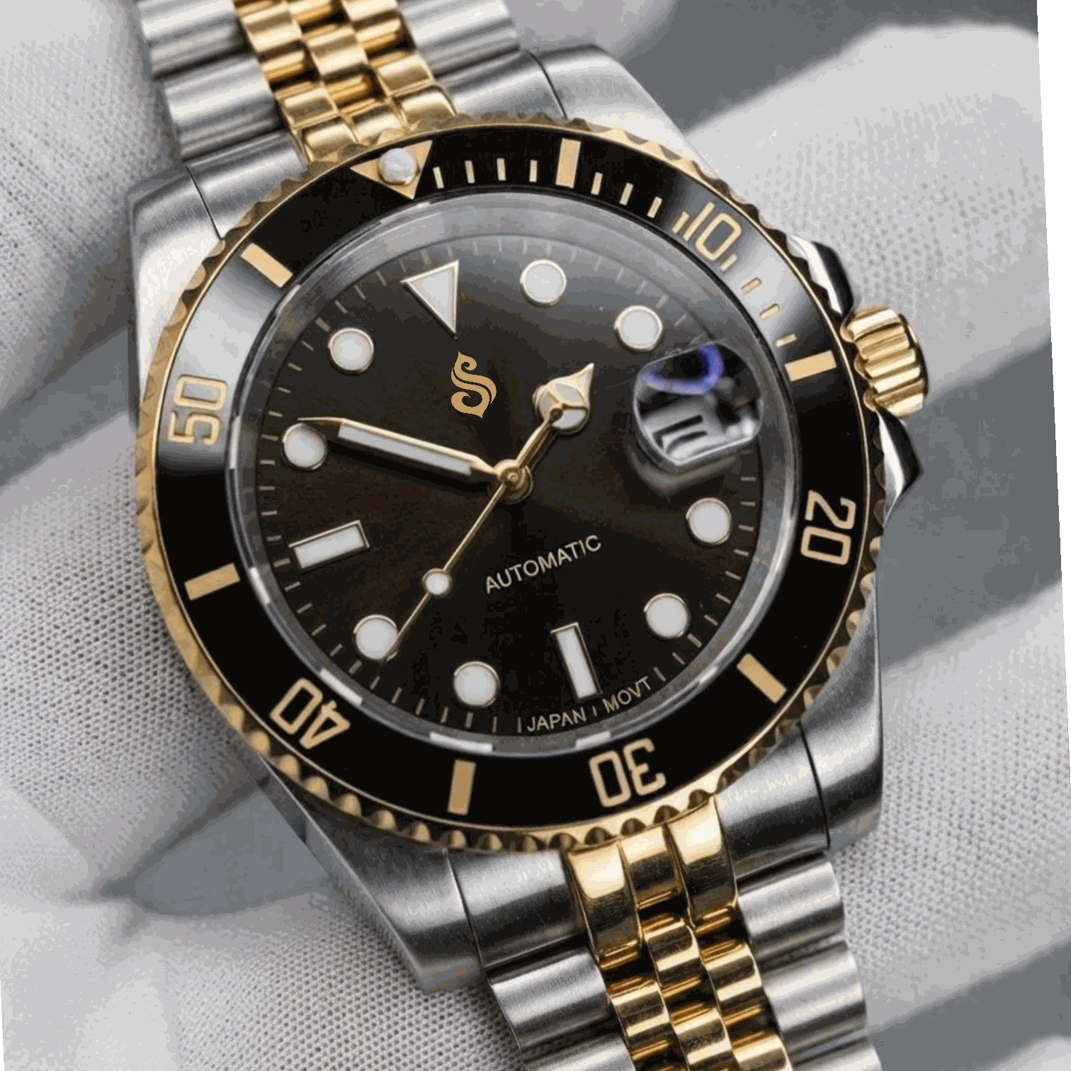 Seiko Mod Watches Submariner Black Gold two-tone diver watch with sapphire crystal and stainless steel case