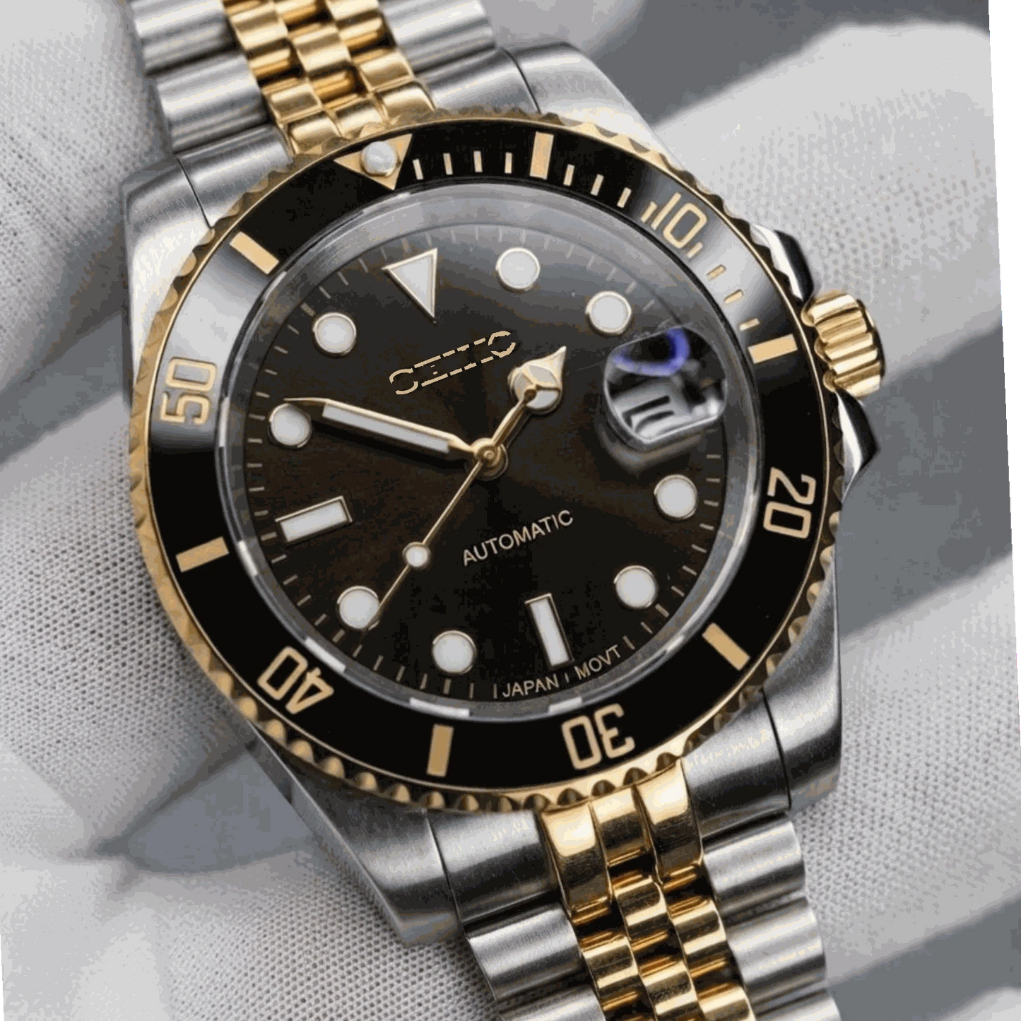 Seiko Mod Watches Submariner Black Gold two-tone diver watch with sapphire crystal and stainless steel case