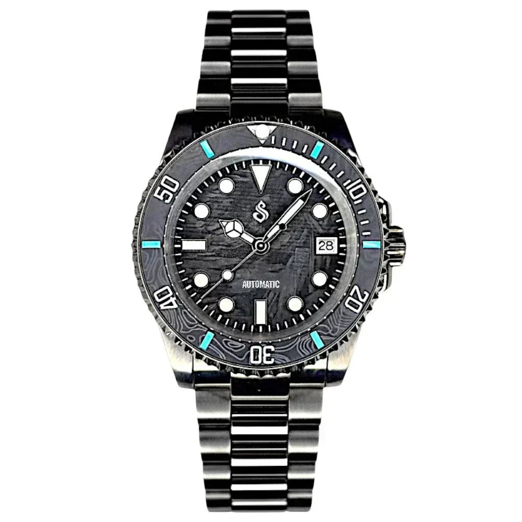 SeikMariner 40mm Carbon Fiber Dial Stealth Seiko Mod Diver watch by Modtime Creations with NH35 automatic movement and stainless steel bracelet