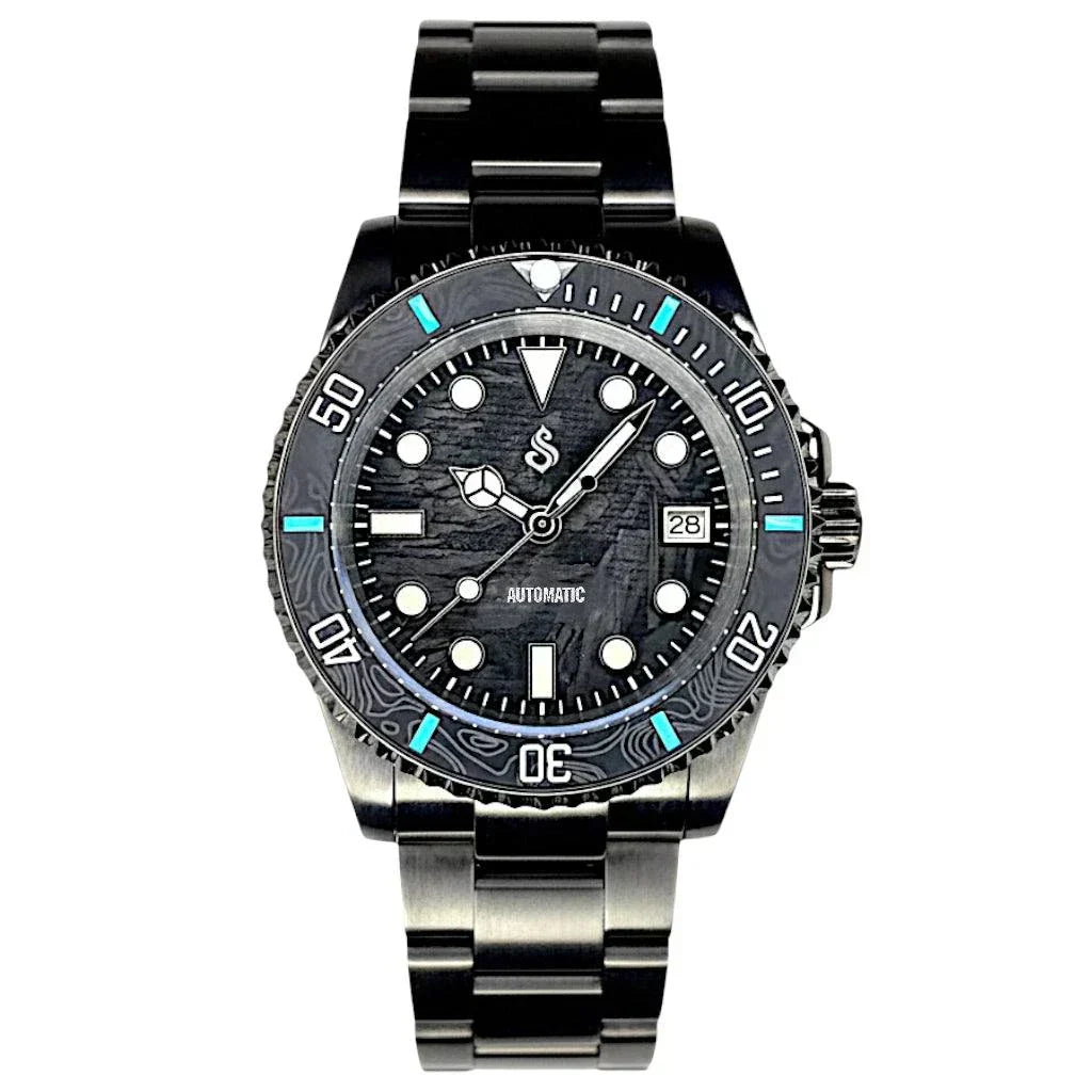 SeikMariner 40mm carbon fiber dial Seiko Mod diver watch with Japanese NH35 automatic movement and stainless steel bracelet