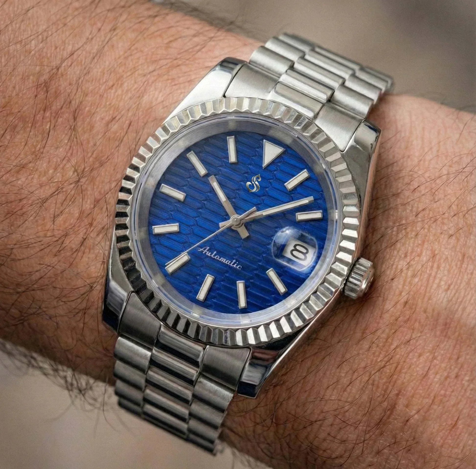 Seiko Mod luxury watch with blue ripple motif dial and date window by Modtime Creations