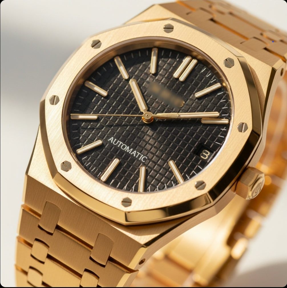 Seiko Mod Heritage Oak watch with black dial and stainless steel case by Modtime Creations