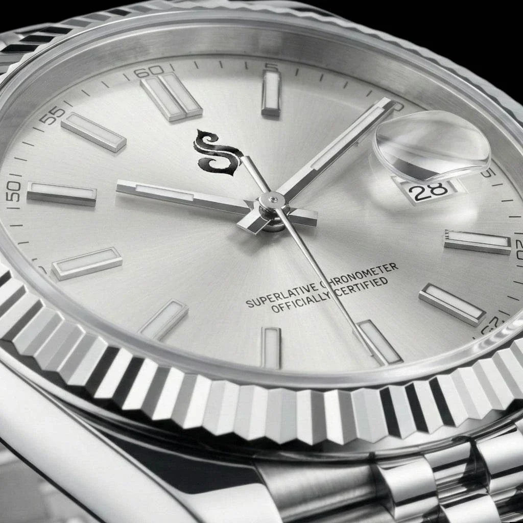 Seiko Mod Silver White Dial Luxury Watch with Date Window and Sapphire Crystal