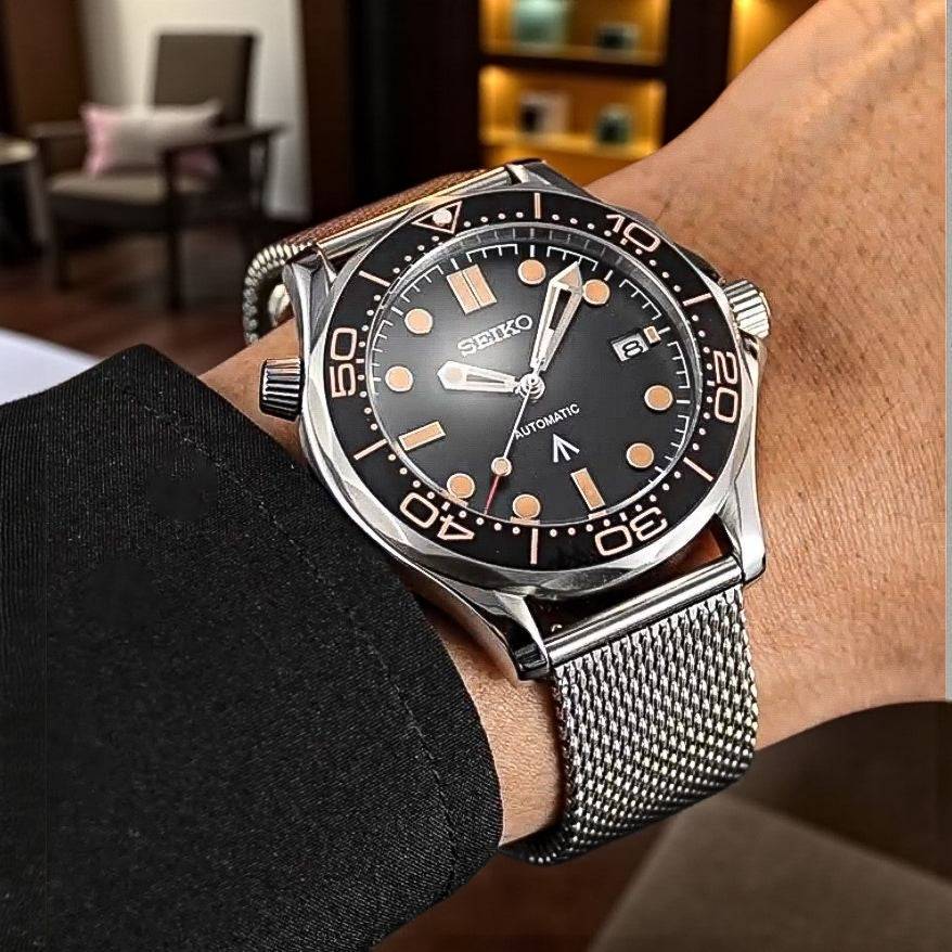 S Mod Master Homage Black Dial: Dive into Classic Style - MODTIME