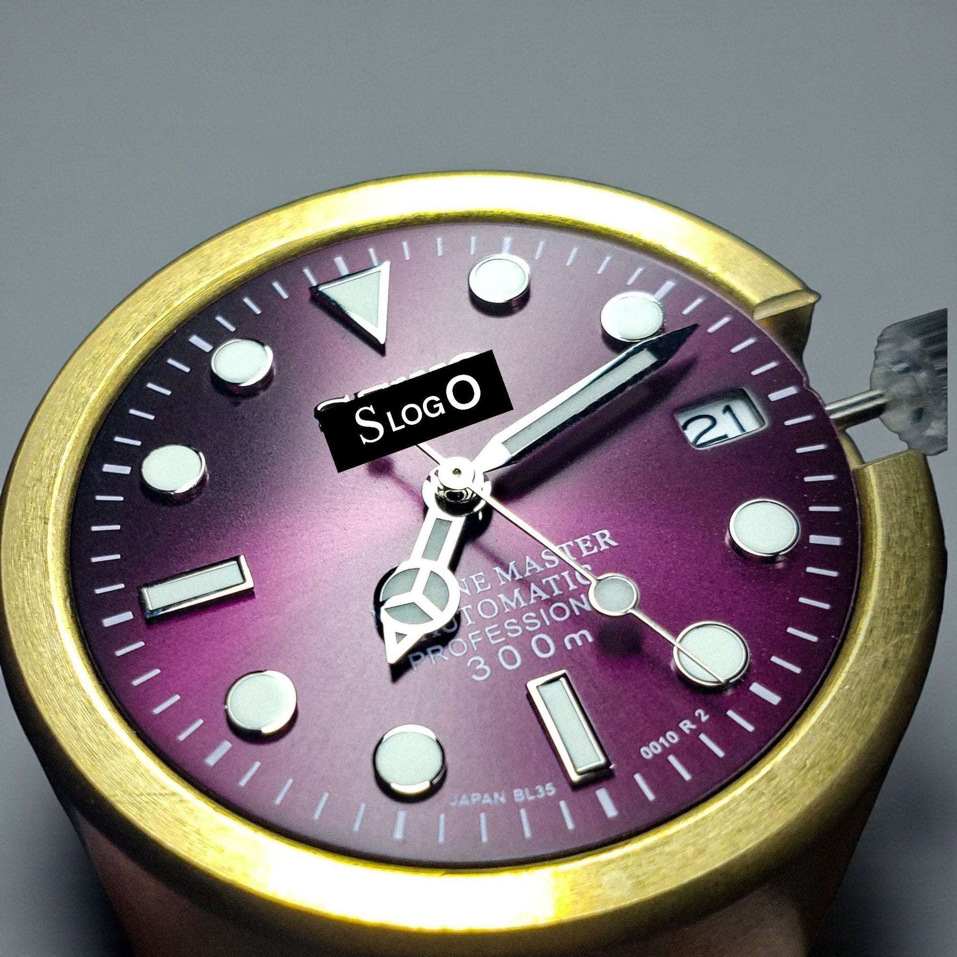 Seiko Mod Submariner aka Seikomariner " Joker " Series - Fuchsia Purple Dial - Modtime Creations