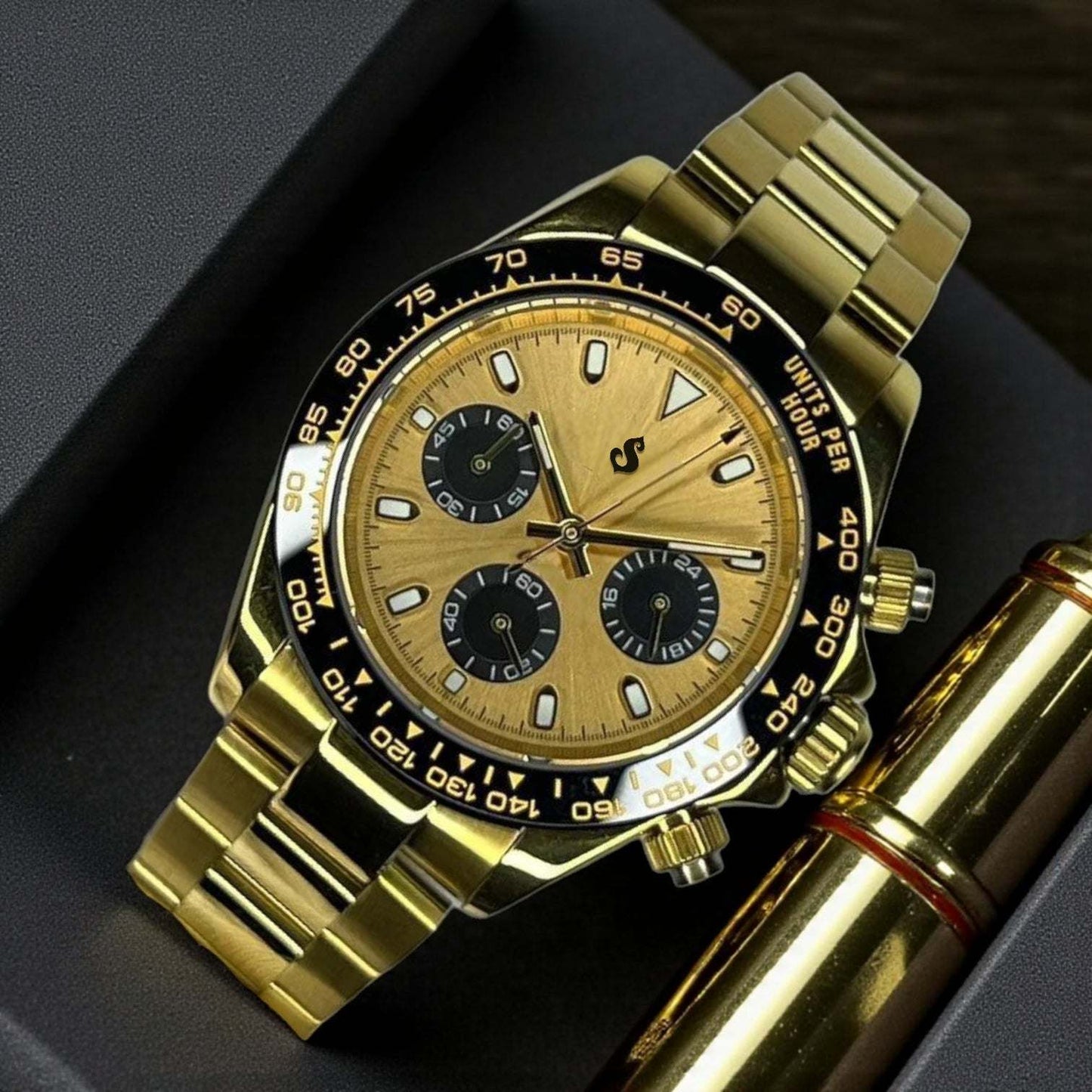 Seiko Mod Daytona Chronograph Gold Black Dial: Classic Design