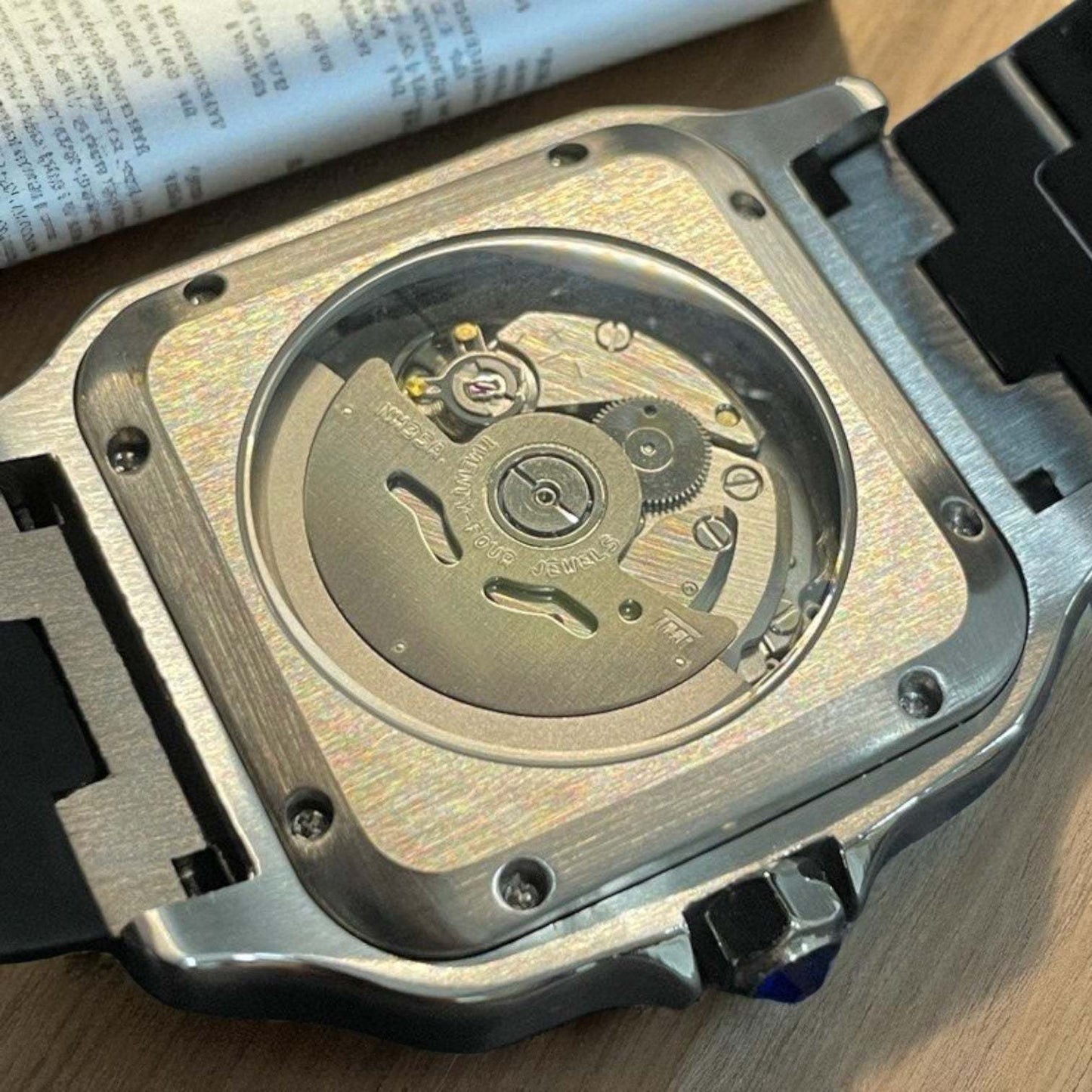 Seiko Mod Santos Two-Tone Black: Timeless Design - Modtime