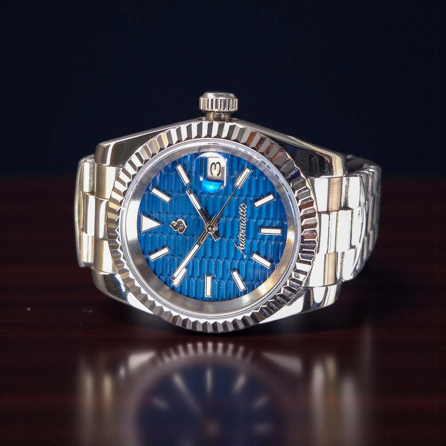 SeikJust Date Window Blue Ripple Motif Dial Mod - Modtime - MODTIME