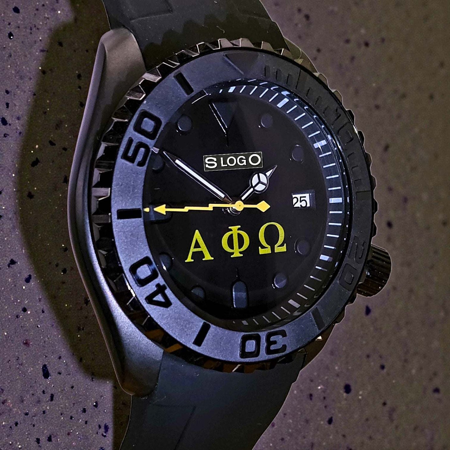 SeikMaster Black Stealth Diver Mod Series - Modtime - MODTIME