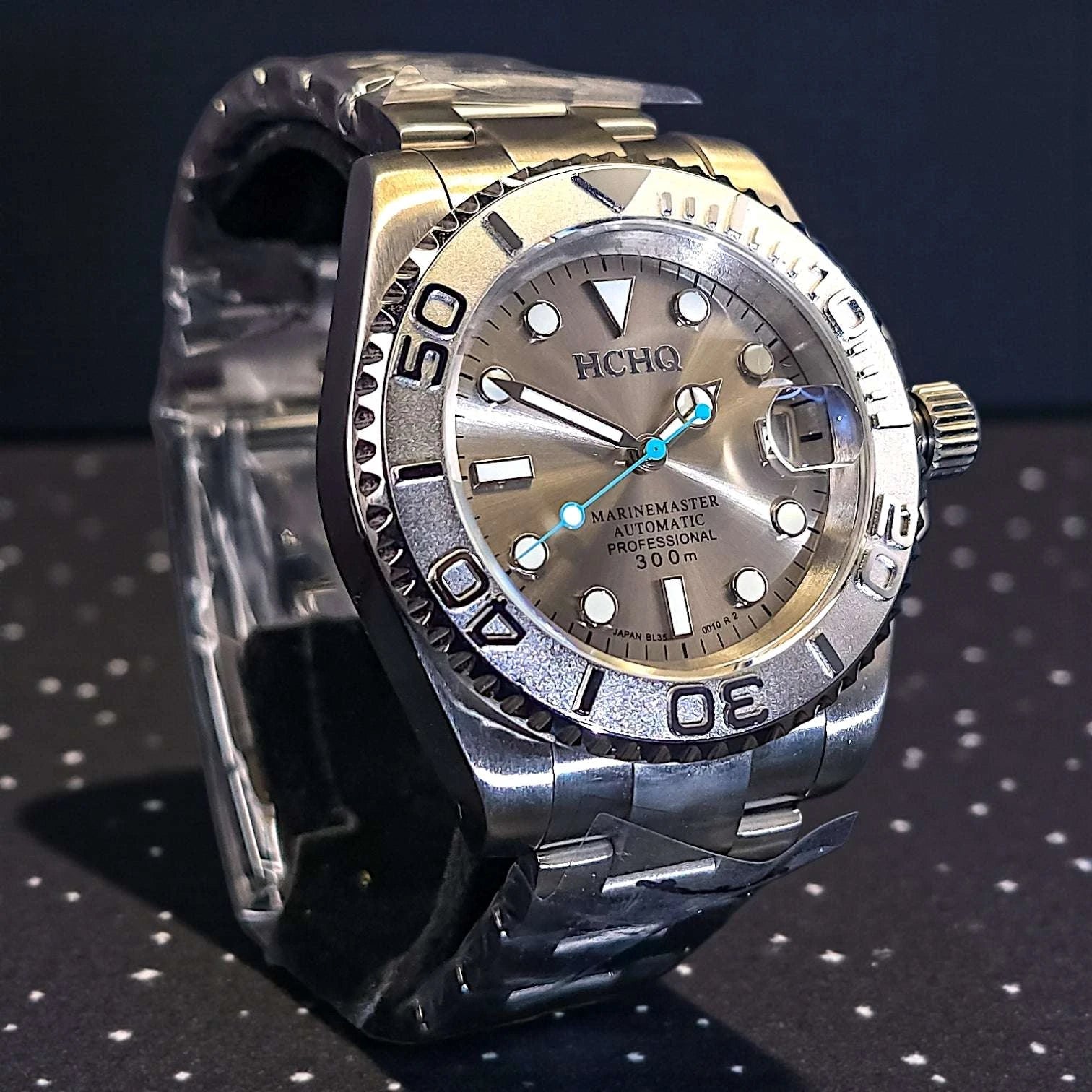 SeikMaster Rhodium Diver Mod Series - Modtime - MODTIME