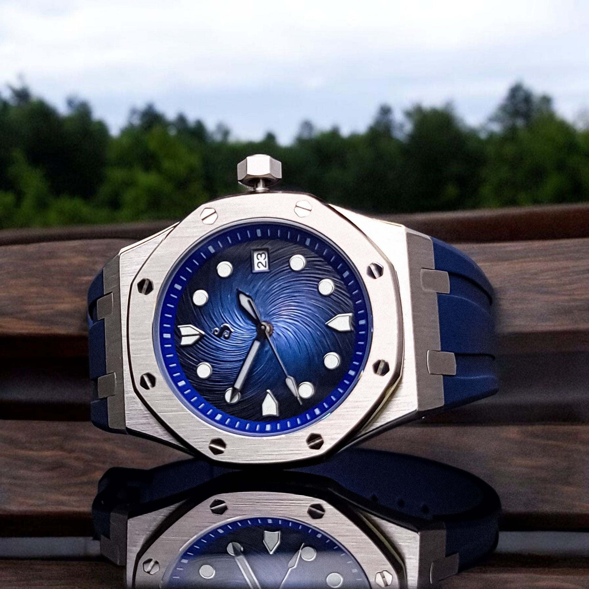 Seiko Mod Heritage "O" aka Seiko Oak Series - Sunburst Blue Dial - MODTIME