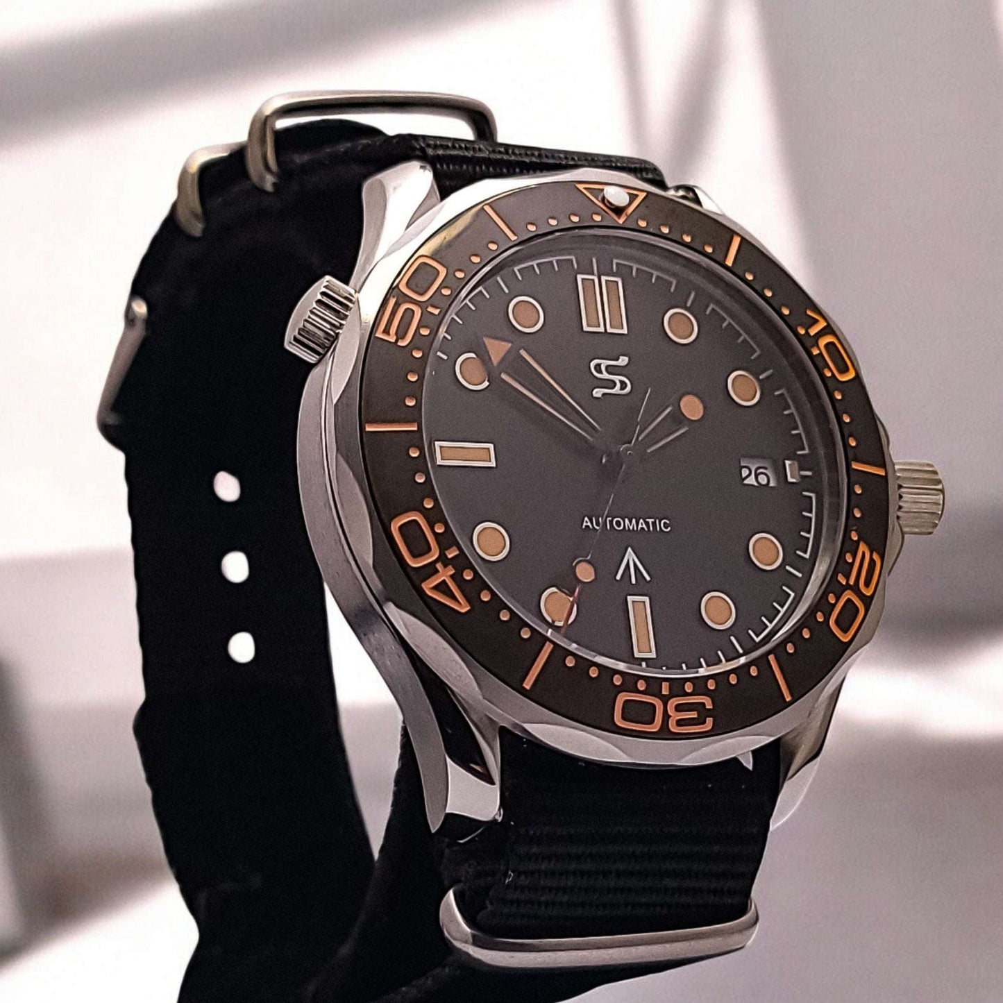 Seiko Mod Master Spectre Homage Black Dial: Dive into Classic Style - MODTIME