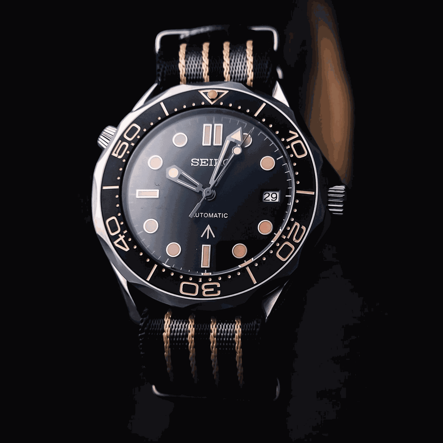 Seiko Mod Sea Master Spectre Homage Black Dial: Dive into Classic Style - MODTIME