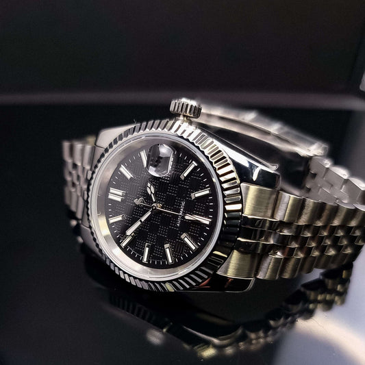 Seiko Mod SeikoJust Vintage Checkered Black Dial - Timeless - MODTIME