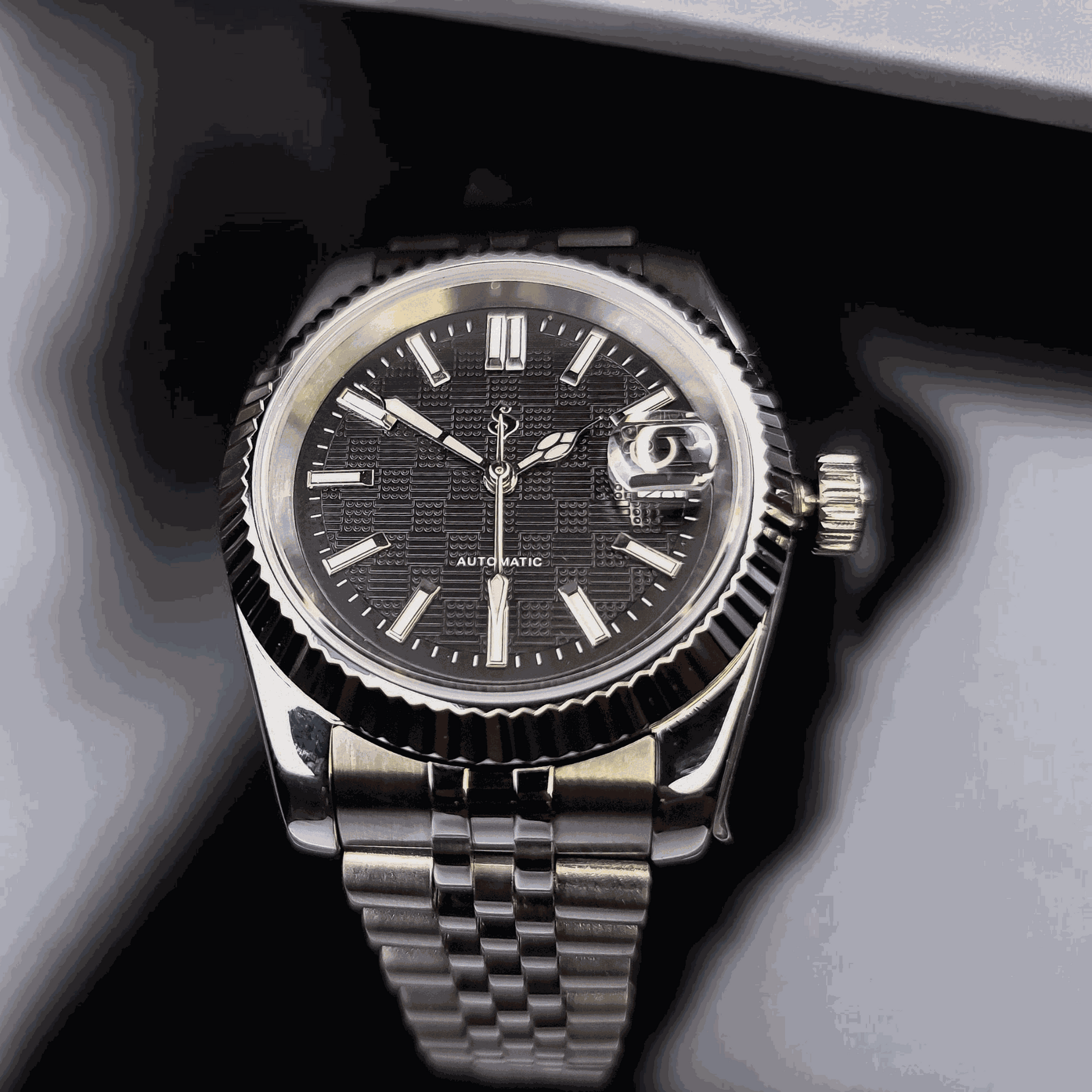 Seiko Mod SeikoJust Vintage Checkered Black Dial - Timeless - MODTIME