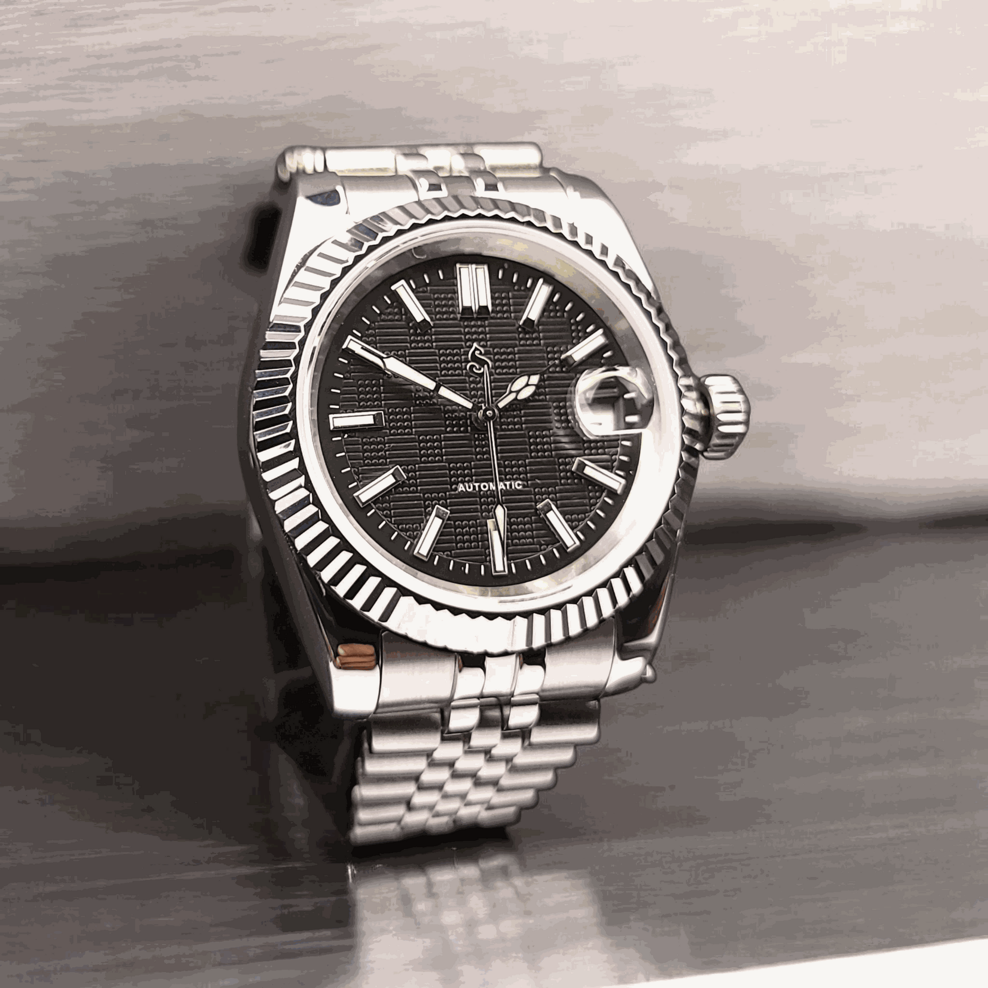Seiko Mod SeikoJust Vintage Checkered Black Dial - Timeless - MODTIME