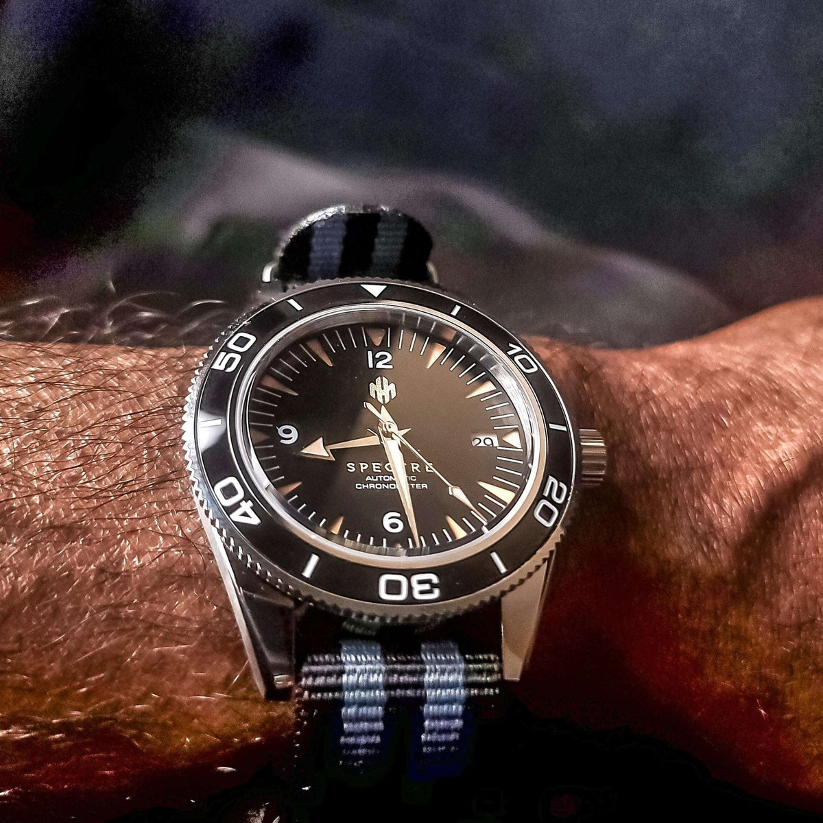 Sin Spectre Rider Watch Seiko Mod Master Spectre Black Dial: Iconic Classic Style – MODTIME